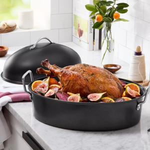 The Cellar 9Qt. Oval Roaster w/Rack