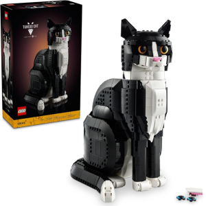 LEGO 1710-Piece Tuxedo Cat Building Set