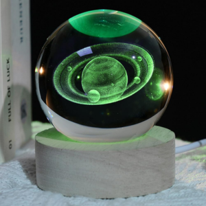 3D Saturn Crystal Ball